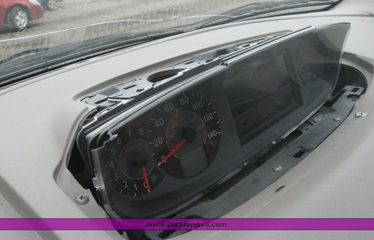 image for item 2097 2005 Nissan Quest SE