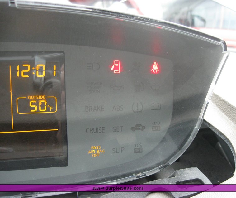 image for item 2097 2005 Nissan Quest SE