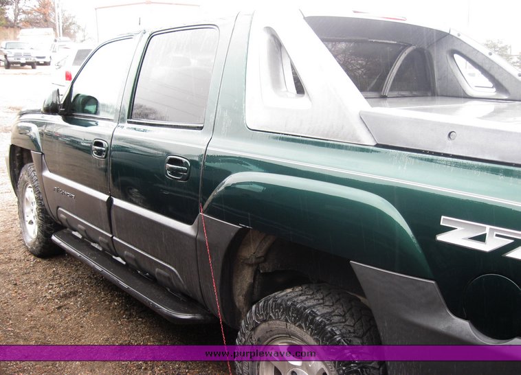 image for item 2099 2003 Chevrolet Avalanche K1500