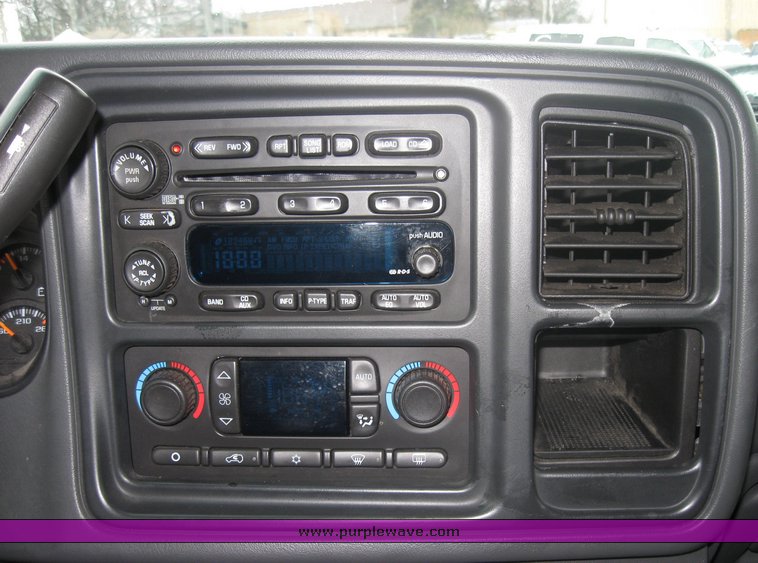 image for item 2099 2003 Chevrolet Avalanche K1500