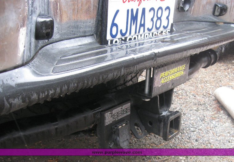 image for item 2100 2001 Chevrolet Tahoe K1500