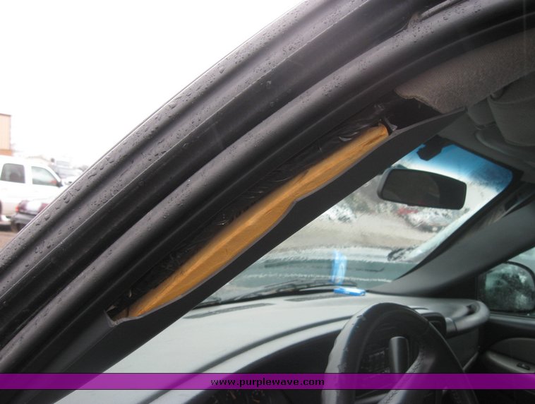 image for item 2100 2001 Chevrolet Tahoe K1500