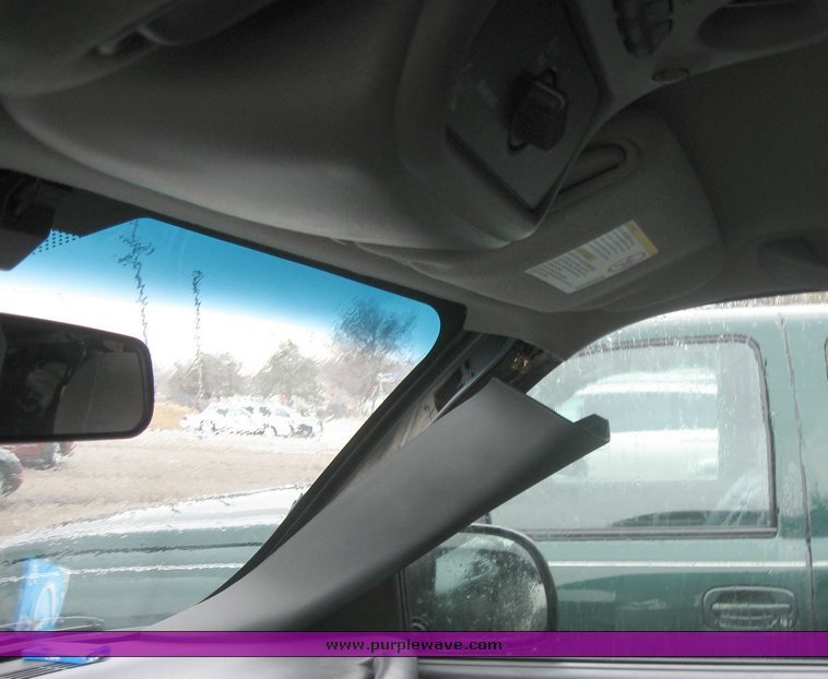 image for item 2100 2001 Chevrolet Tahoe K1500