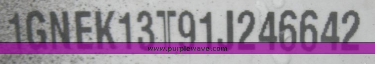 image for item 2100 2001 Chevrolet Tahoe K1500