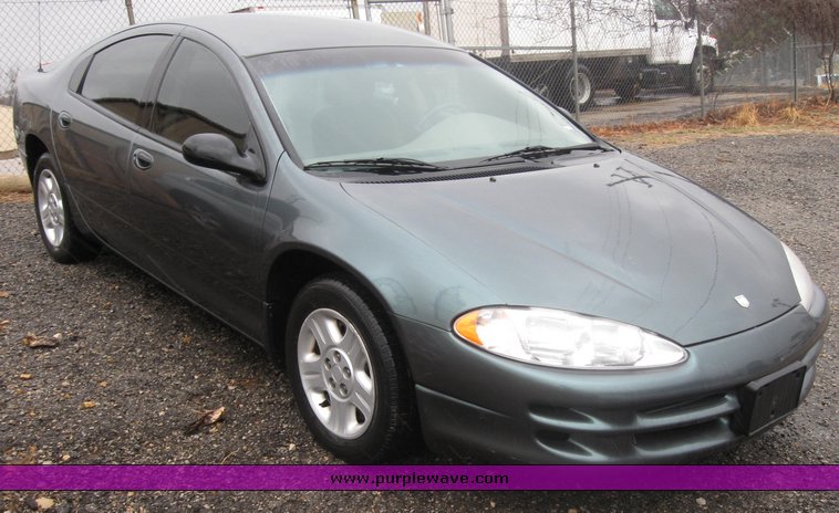 image for item 2102 2003 Dodge Intrepid SE