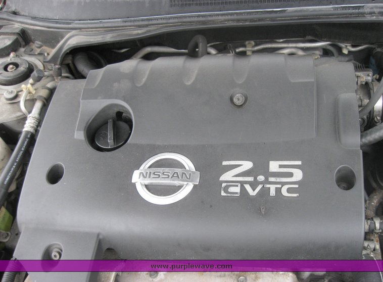 image for item 2103 2002 Nissan Altima