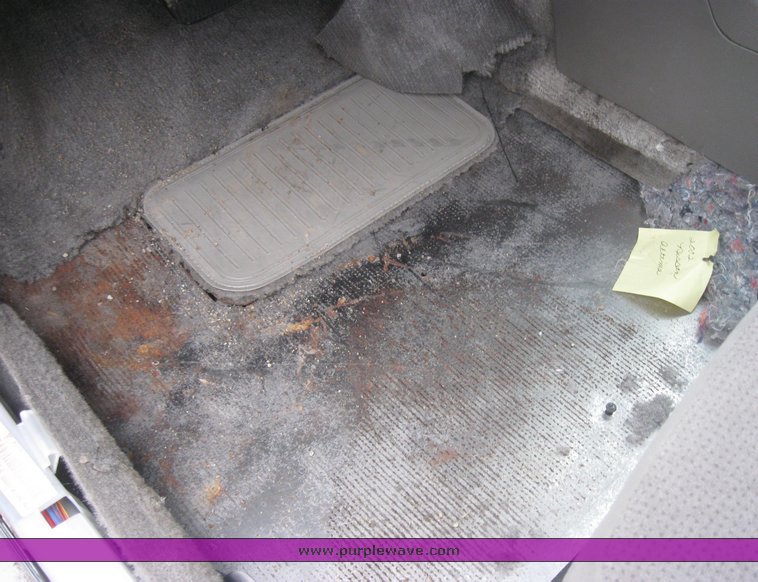 image for item 2103 2002 Nissan Altima