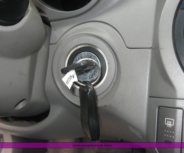 image for item 2103 2002 Nissan Altima