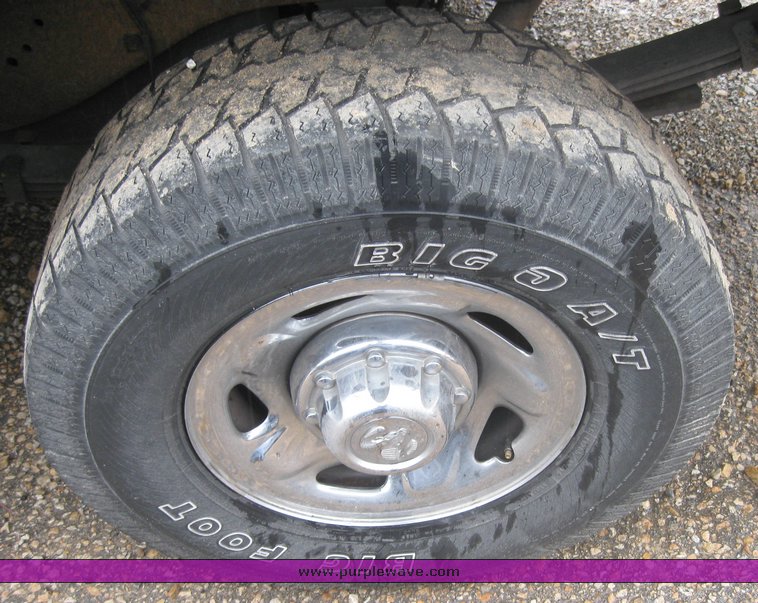 image for item 2104 1996 Dodge Ram 2500 Laramie SLT