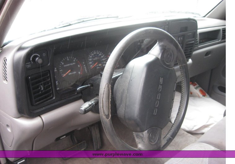 image for item 2104 1996 Dodge Ram 2500 Laramie SLT