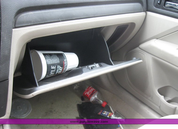 image for item 2105 2006 Ford Fusion SE