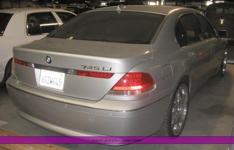 image for item 2106 2005 BMW 745LI