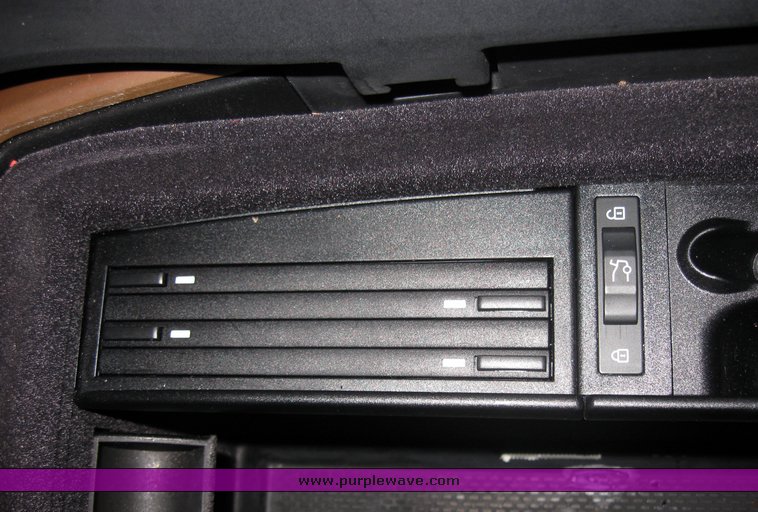 image for item 2106 2005 BMW 745LI