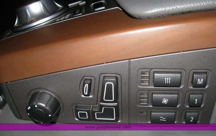 image for item 2106 2005 BMW 745LI