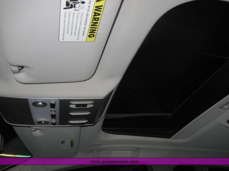 image for item 2106 2005 BMW 745LI