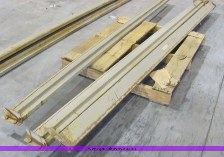 image for item 3188 Assorted pallet racking