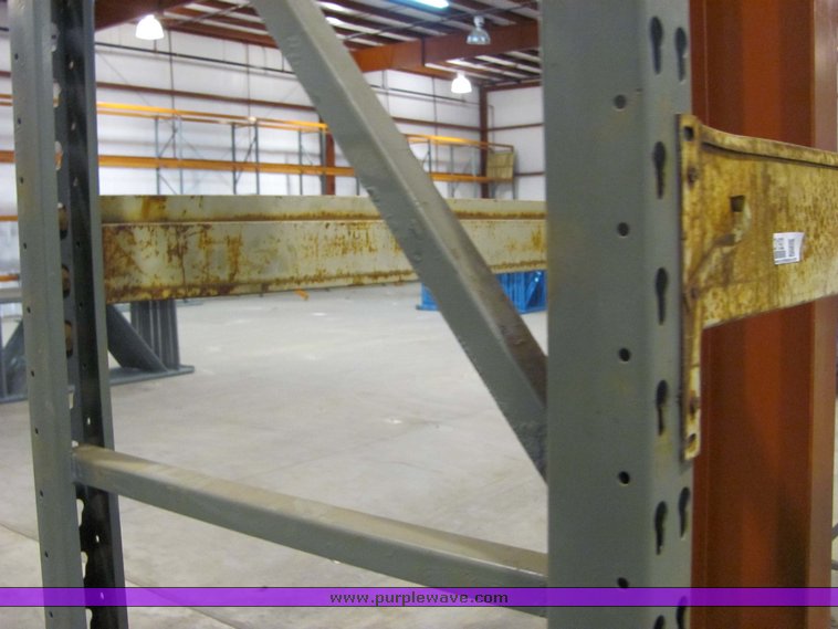 image for item 3192 Assorted pallet racking