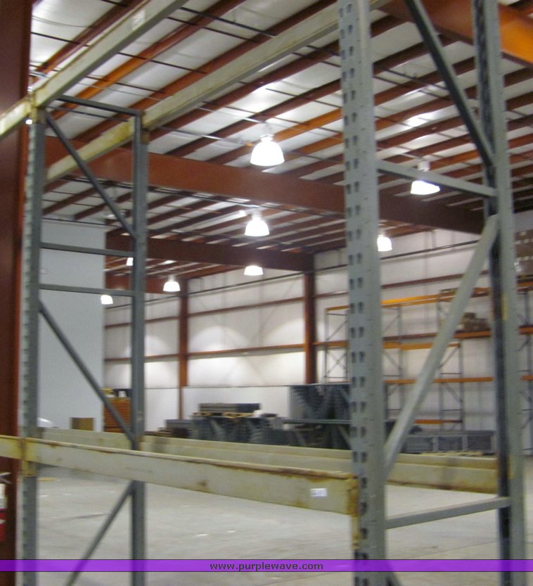 image for item 3193 Assorted pallet racking