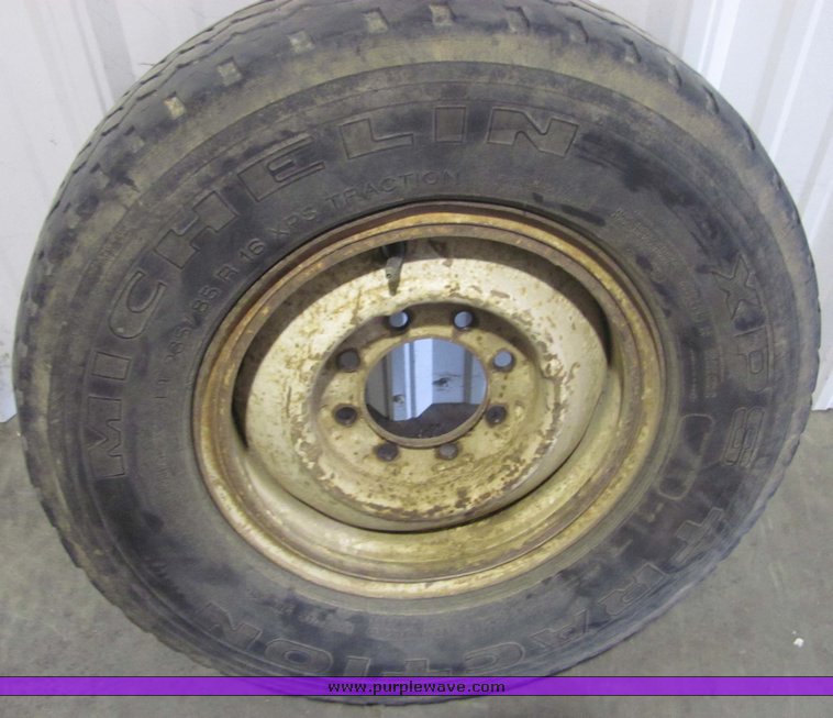 image for item 3196 1965 Ford F-250