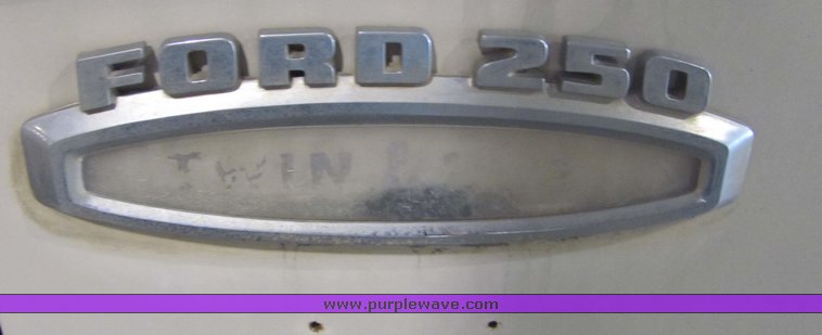 image for item 3196 1965 Ford F-250