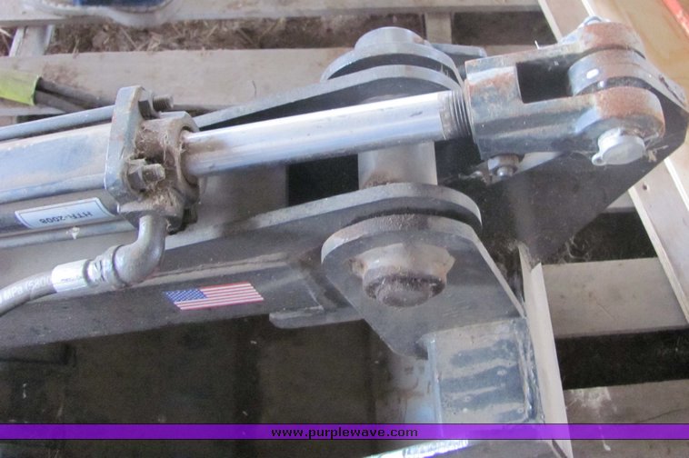 image for item 3200 Skidhoe backhoe skidsteer attachment