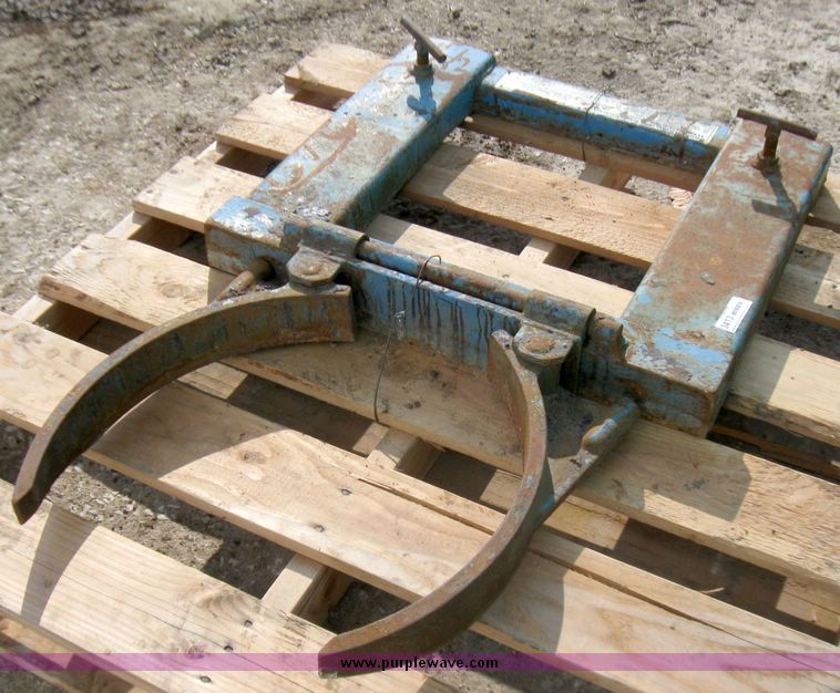image for item 3413 Forklift barrel attachment