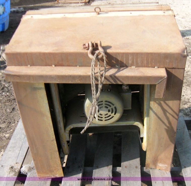 image for item 3417 Electric fan with baldor motor