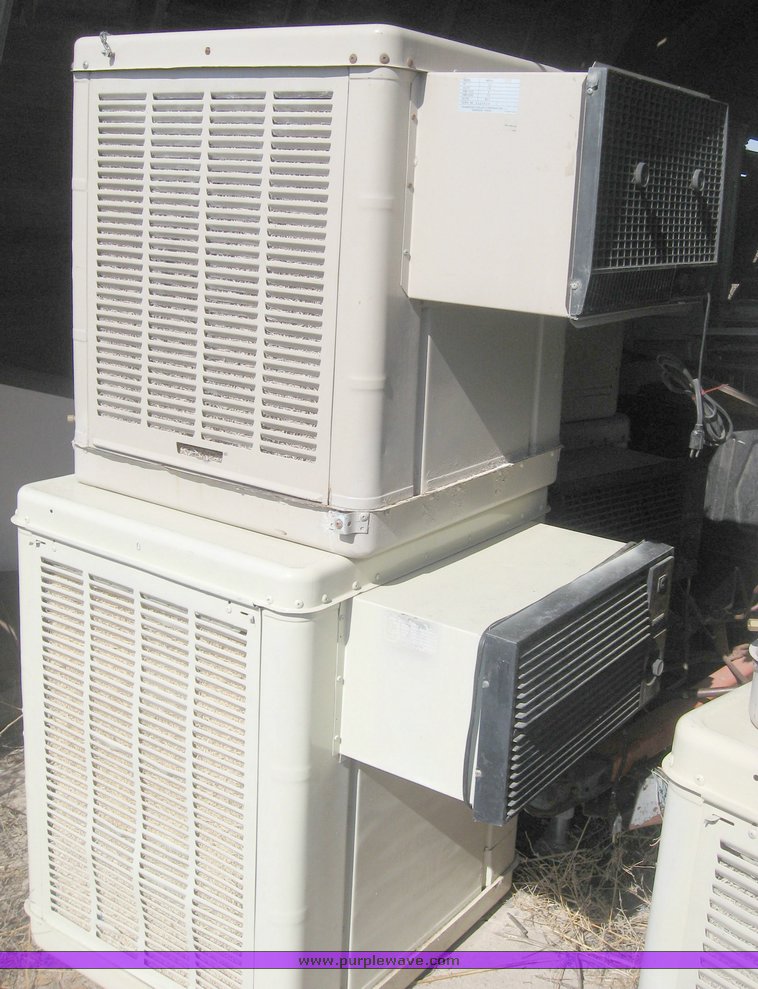 image for item 3916 (11) assorted water coolers