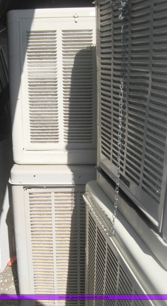 image for item 3916 (11) assorted water coolers