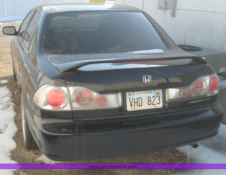 image for item 3922 2000 Honda Accord LX