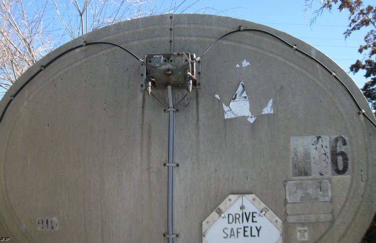 image for item 5311 1972 VIM tanker trailer