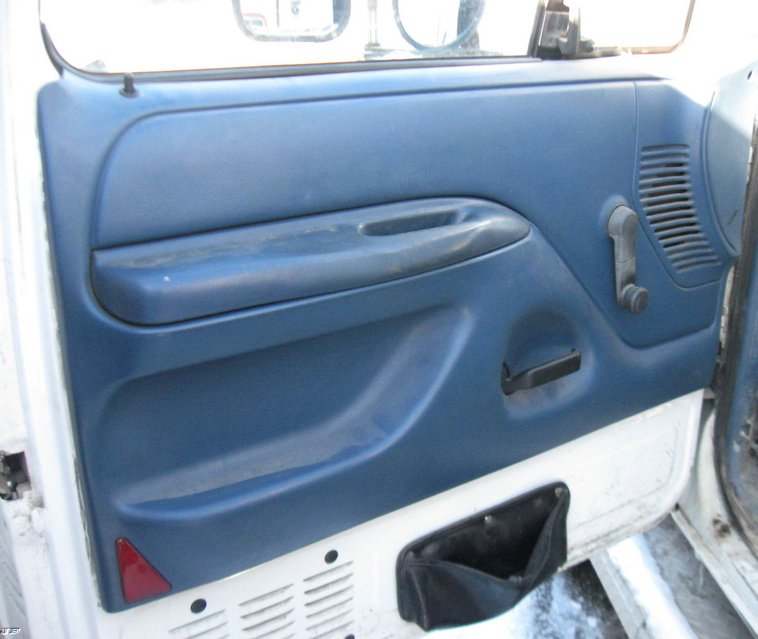 image for item 5316 1995 Ford F350 Super Duty flatbed pickup