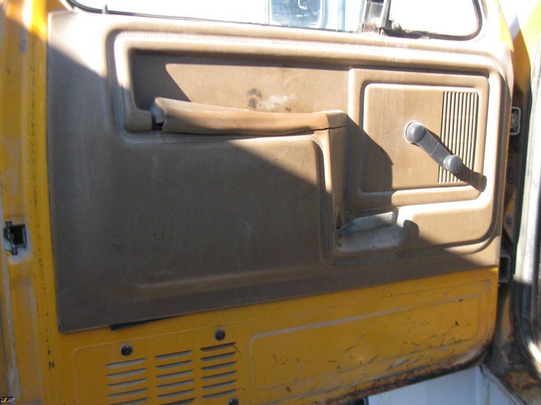 image for item 5317 1988 Ford F800F dump truck