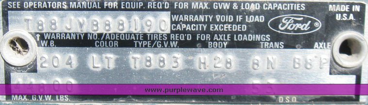 image for item 5318 1976 Ford dump truck