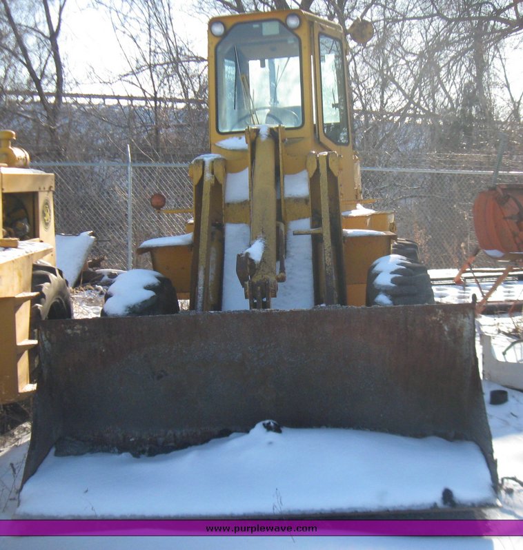 image for item 5436 Ford FZ511V wheel loader