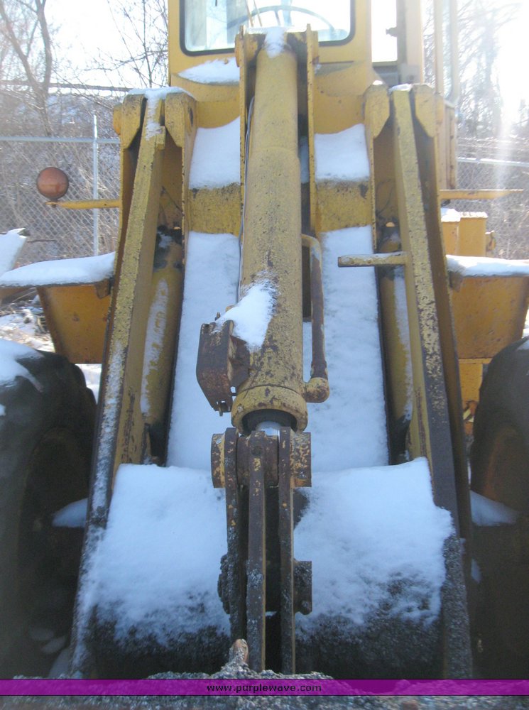 image for item 5436 Ford FZ511V wheel loader