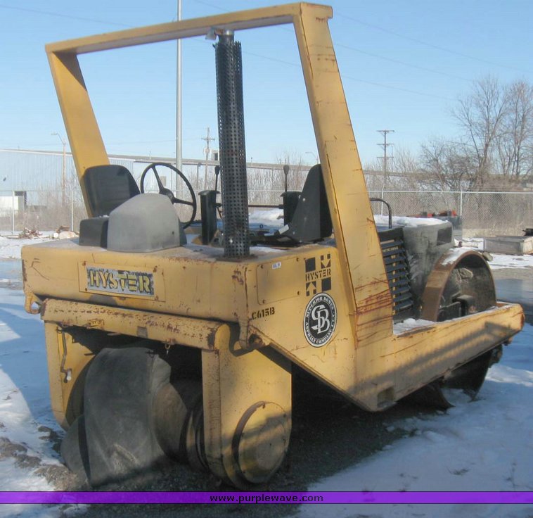 image for item 5438 Hyster C615B vibratory roller