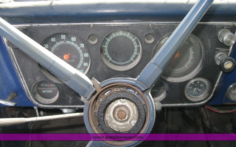 image for item 5440 1971 Chevrolet C/60 service truck