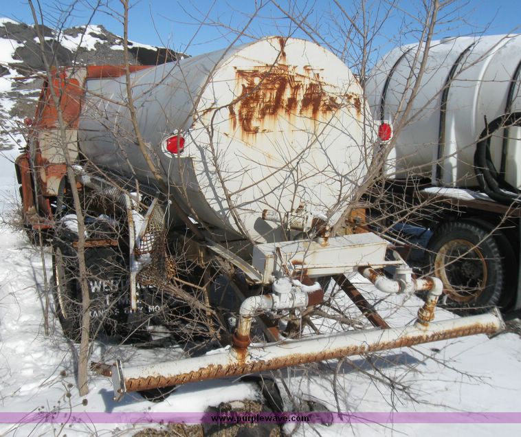 image for item 5446 1967 GMC water truck