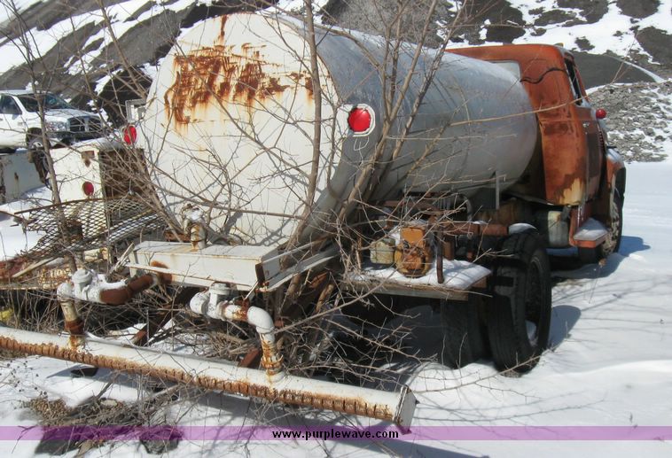 image for item 5446 1967 GMC water truck