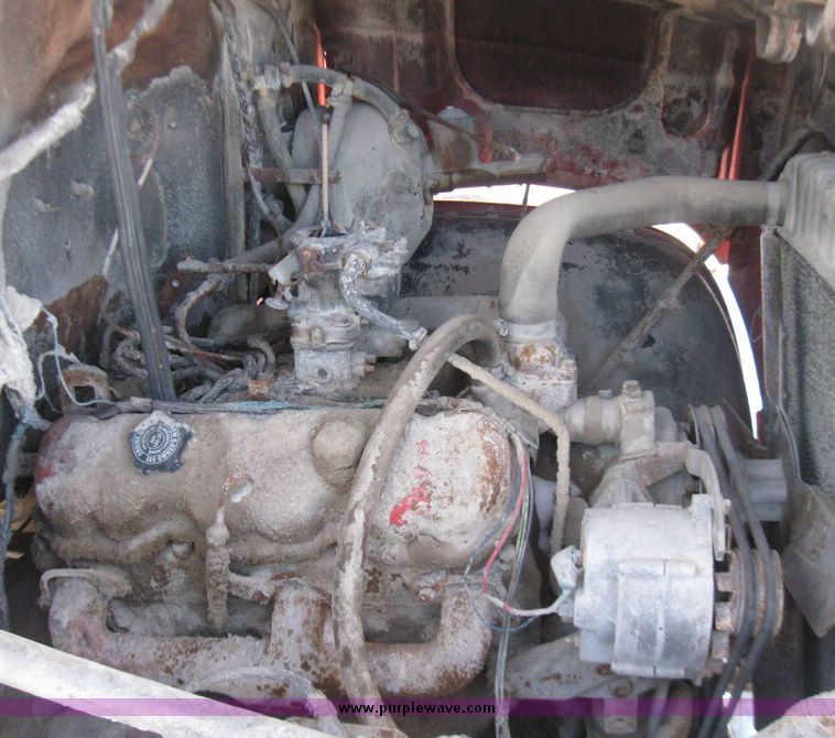 image for item 5446 1967 GMC water truck