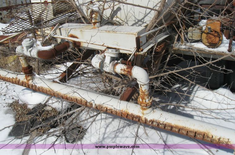 image for item 5446 1967 GMC water truck