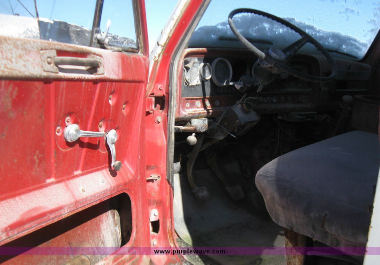 image for item 5447 1968 GMC water truck