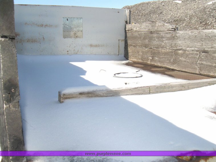 image for item 5477 1967 GMC flatbed truck