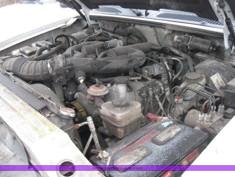 image for item 5506 2000 Ford Explorer XL