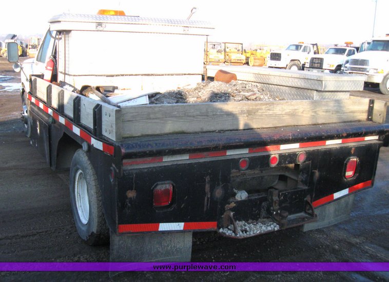 image for item 5574 1993 Ford F Super Duty pickup