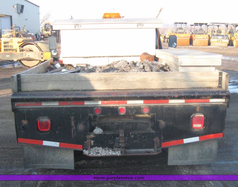 image for item 5574 1993 Ford F Super Duty pickup