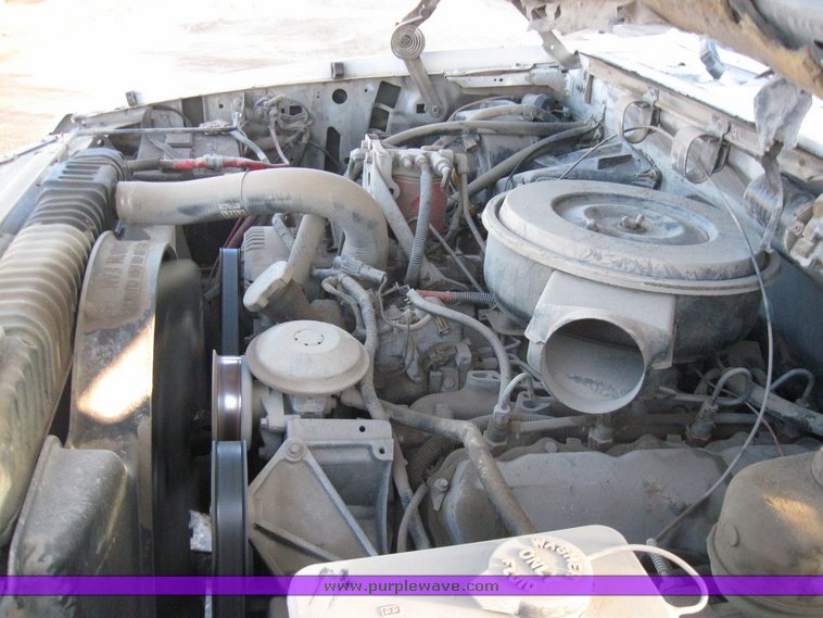 image for item 5574 1993 Ford F Super Duty pickup