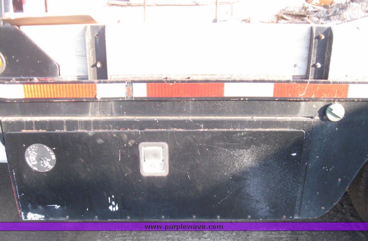 image for item 5574 1993 Ford F Super Duty pickup