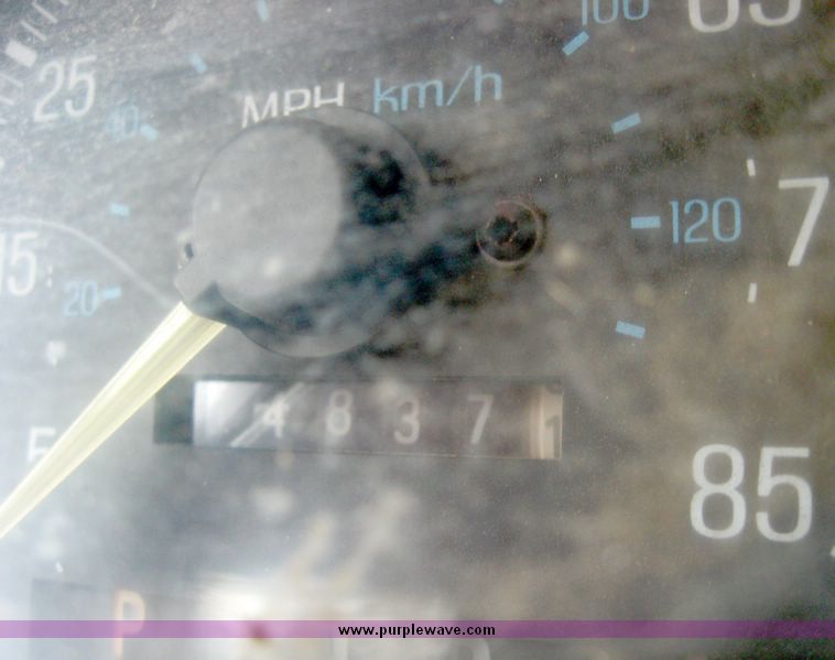 image for item 5581 1987 Ford F-350 pickup with flatbed